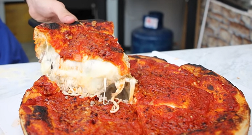 Deliciousness of Chicago-Style Deep Dish Pizza: A Guide to Different Types of Pizza