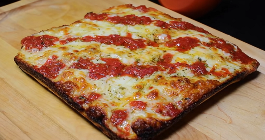 Detroit-Style Pizza: A Guide to One of the Most Popular Types of Pizza