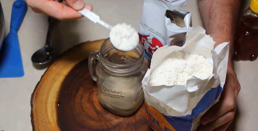 How to Make Pizza: Understanding Different Types of Flours for the Perfect Crust